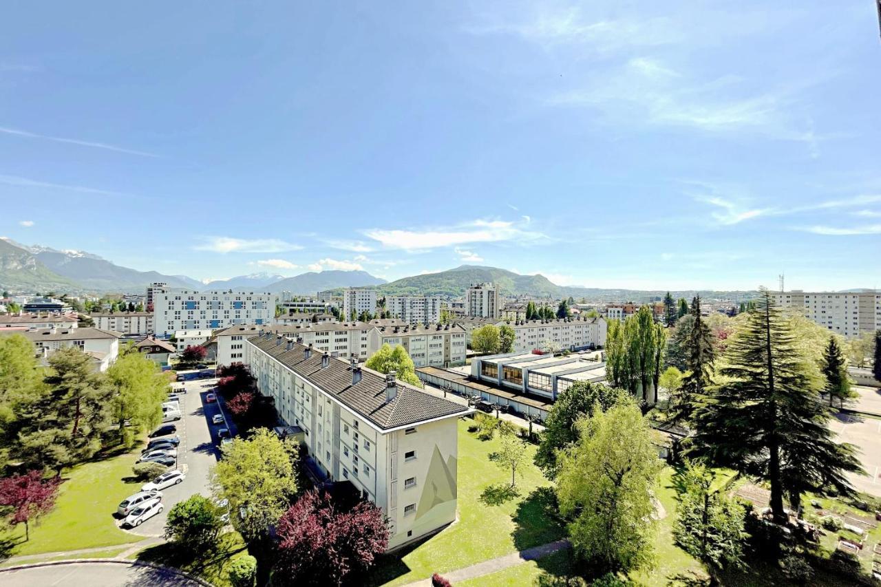 Appartement Beau 43m avec BALCON proche du CENTRE HISTORIQUE à Annecy Extérieur photo